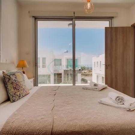 Villa Alasia 16 - Modern Smart In Tranquil Serenity Paralimni