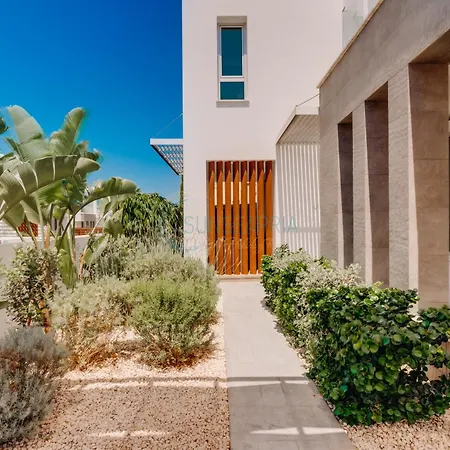 Alasia 16 - Modern Smart In Tranquil Serenity Villa *