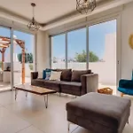 Alasia 16 - Modern Smart In Tranquil Serenity Villa Paralimni