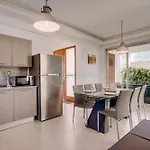 Alasia 16 - Modern Smart In Tranquil Serenity Villa