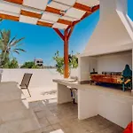 Villa Alasia 16 - Modern Smart In Tranquil Serenity