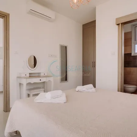 Alasia 16 - Modern Smart In Tranquil Serenity Villa *