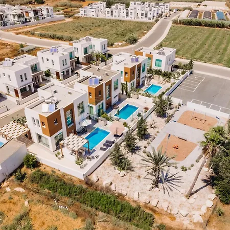 Villa Alasia 16 - Modern Smart In Tranquil Serenity Paralimni