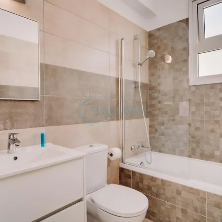 Alasia 16 - Modern Smart In Tranquil Serenity Paralimni