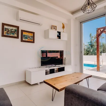 Alasia 16 - Modern Smart In Tranquil Serenity *