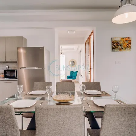 וילה Alasia 16 - Modern Smart In Tranquil Serenity פאראלימני