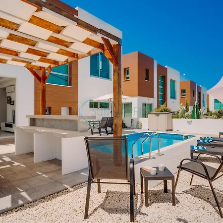 Alasia 16 - Modern Smart In Tranquil Serenity فيلة *