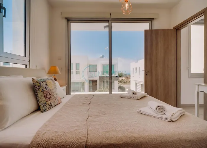 Villa Alasia 16 - Modern Smart In Tranquil Serenity Paralimni