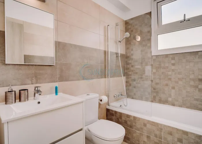 Alasia 16 - Modern Smart In Tranquil Serenity Paralimni