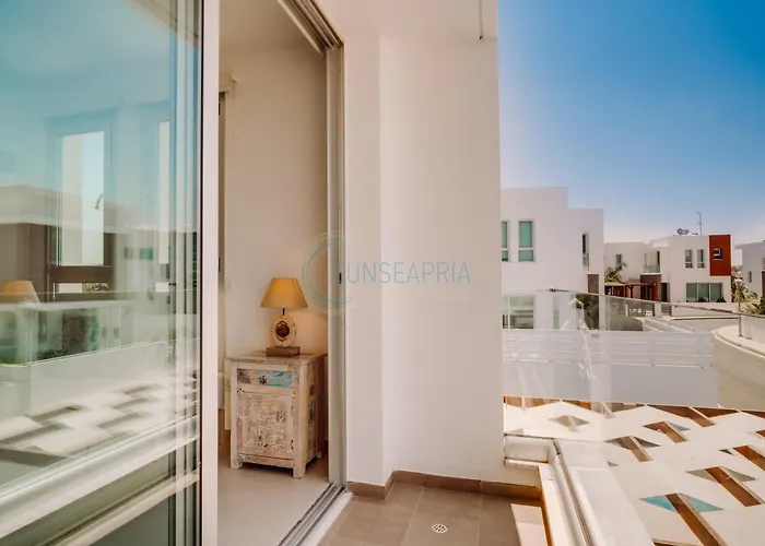 Villa Alasia 16 - Modern Smart In Tranquil Serenity Paralimni