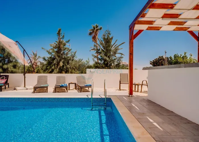 Alasia 16 - Modern Smart In Tranquil Serenity Villa *